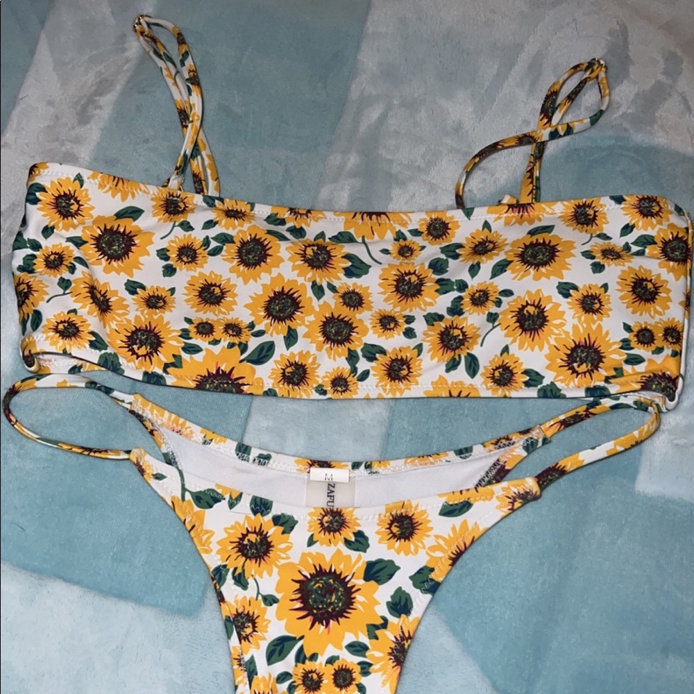 zaful daisy Bikini sets